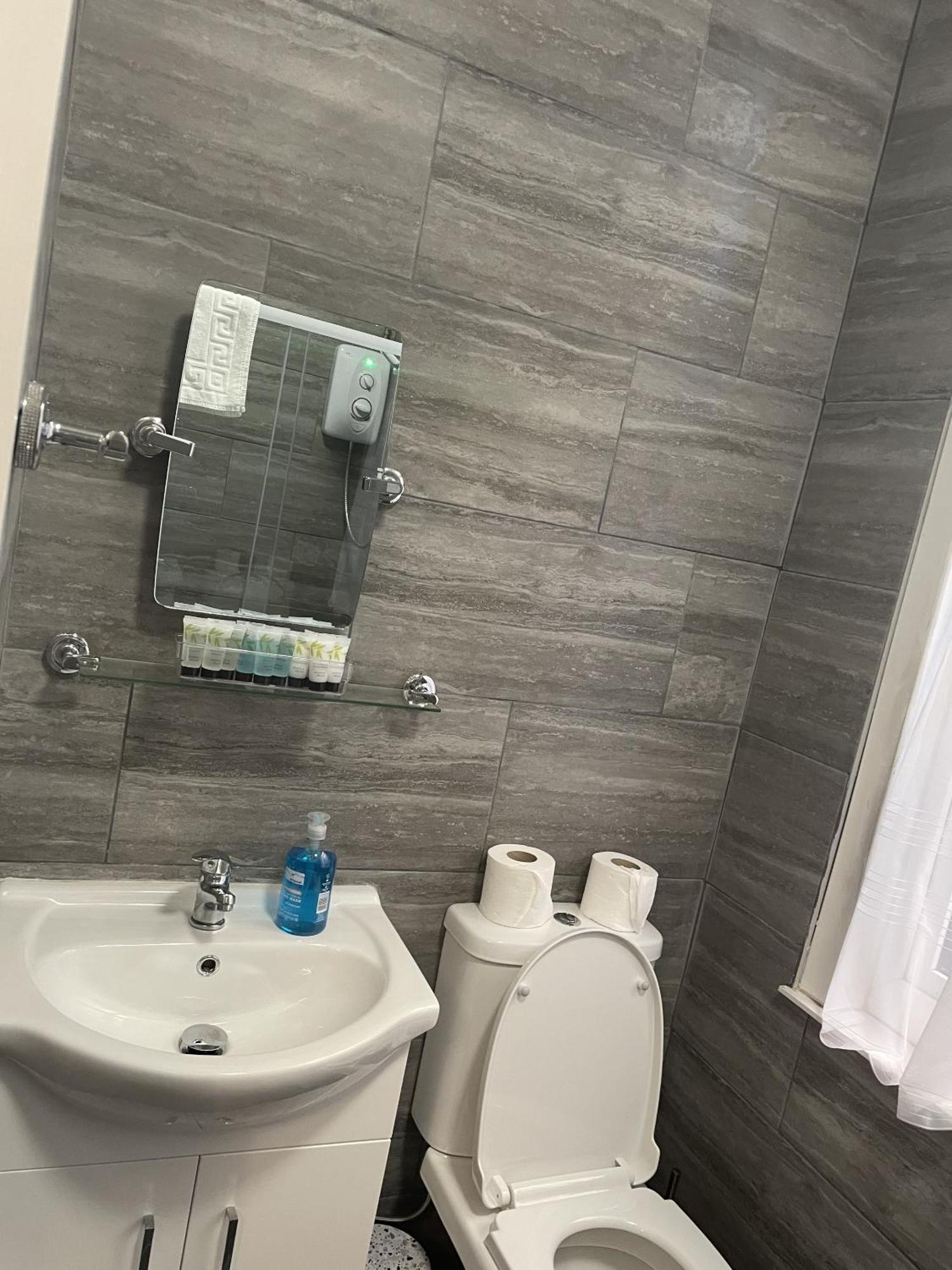 Emerald Residence Йорк Номер фото